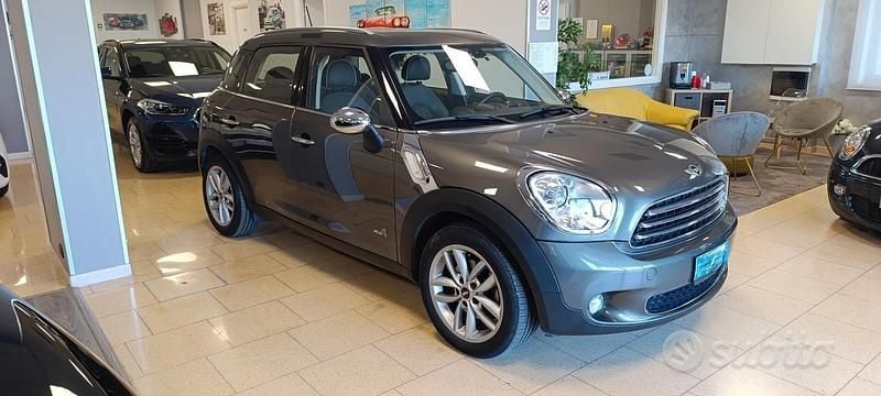 Usata Mini Cooper D Countryman 111 CV (81 kW) 2014 Grigio SUV