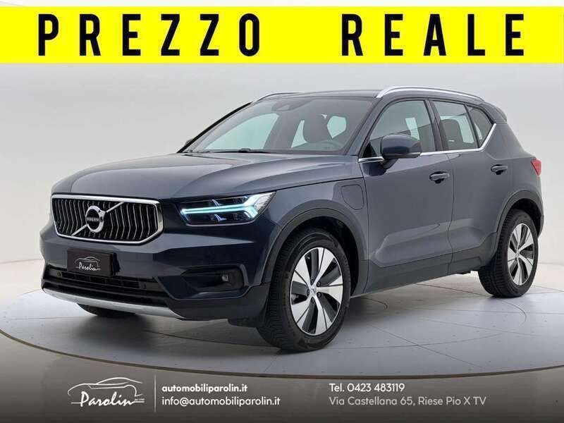 Blu / metallizzato Usata 2021 Volvo XC40 Inscription SUV | 27.900 € (Buon prezzo) - Immagine 1/4