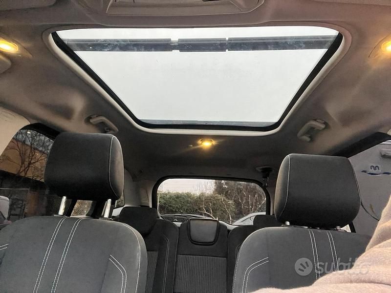 Usata Ford C-MAX 163 CV (119 kW) 2012 Monovolume