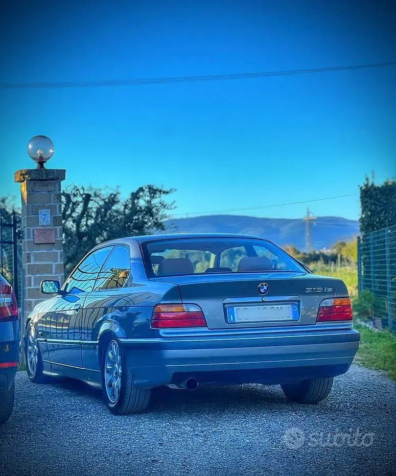 Usata BMW 318 140 CV (102 kW) 1996 Grigio Coupé