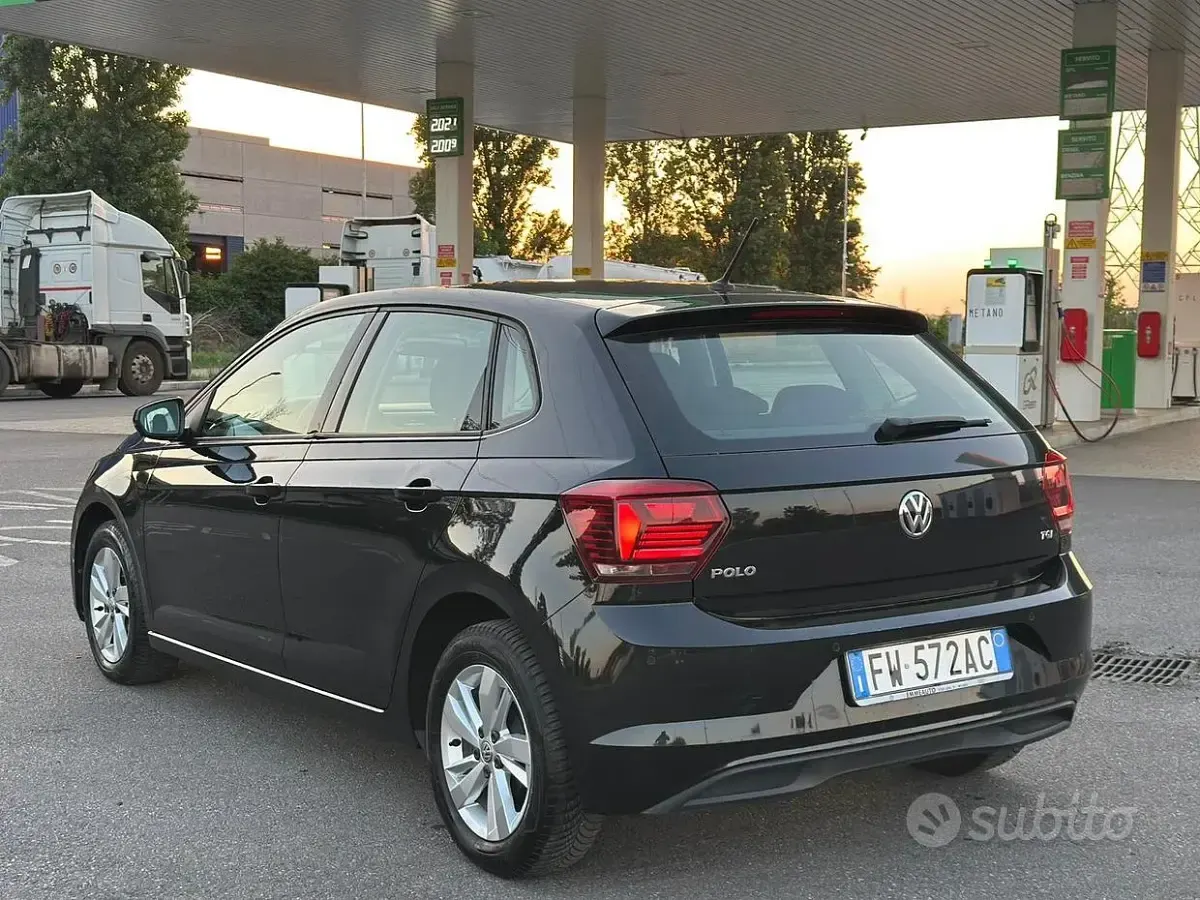 Usata VW Polo 90 CV (66 kW) 2019 Nero Utilitaria