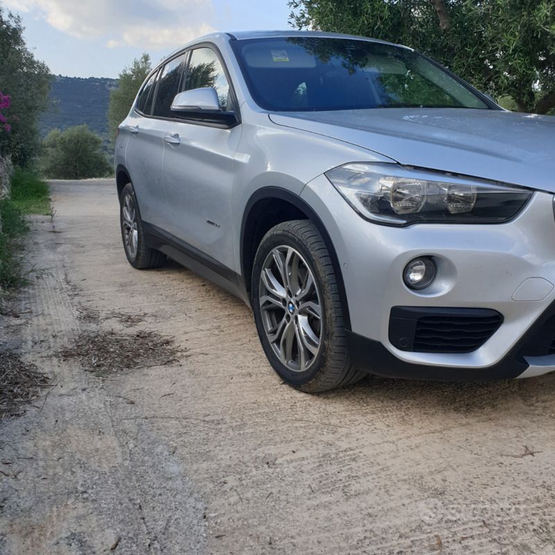 Usata BMW X1 150 CV (110 kW) 2016 Grigio SUV