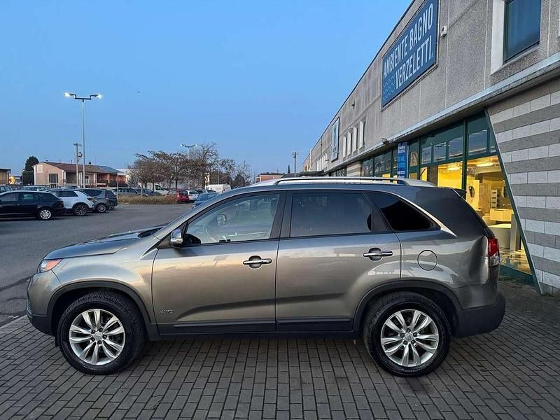 Usata Kia Sorento Active 197 CV (144 kW) 2010 Grigio SUV