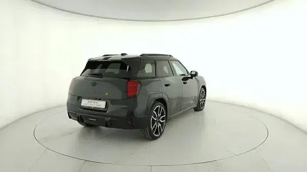 Usata Mini Aceman 189 kW (258 CV) 2025 Verde SUV