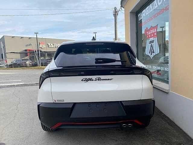 Usata Alfa Romeo GT Junior Edizione Speciale 145 CV (106 kW) 2024 Bianco SUV