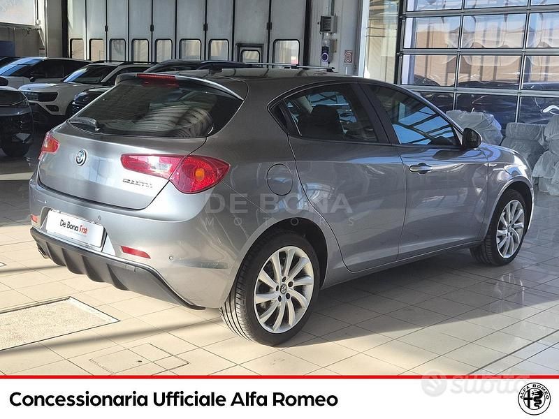 Usata Alfa Romeo Giulietta Sprint 120 CV (88 kW) 2020 Grigio Utilitaria