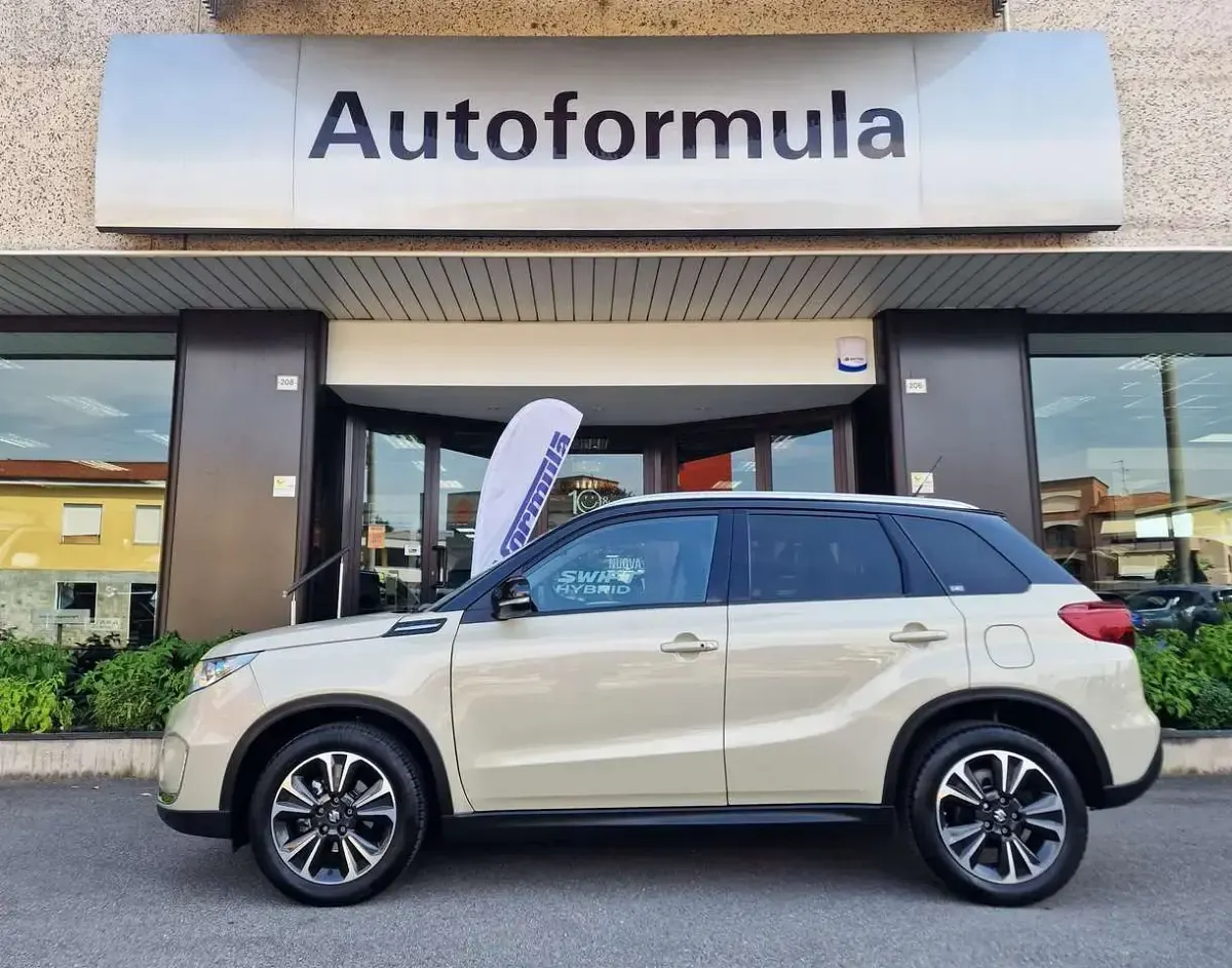 Usata Suzuki Vitara 140 CV (102 kW) 2019 Other SUV