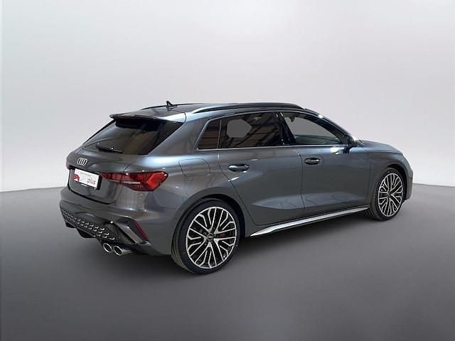 Usata Audi S3 Ambiente 333 CV (244 kW) 2025 Grigio daytona perlato Berlina