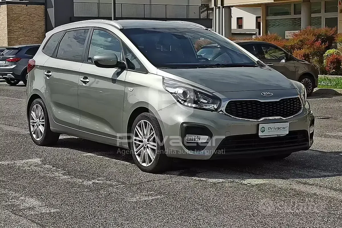 Occasion Kia Carens 116 PK (85 kW) 2017 Grijs MPV