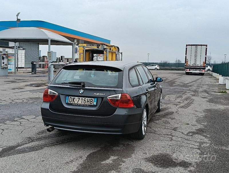 Usata BMW 320 2007 Grigio Station wagon