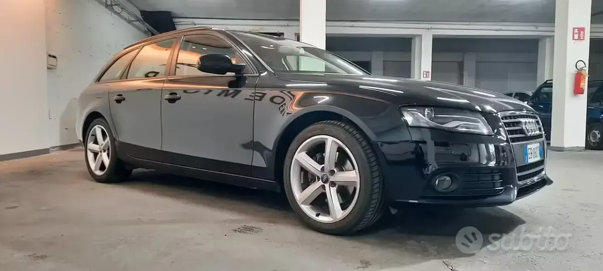 Usata Audi A4 120 CV (88 kW) 2010 Nero Station wagon