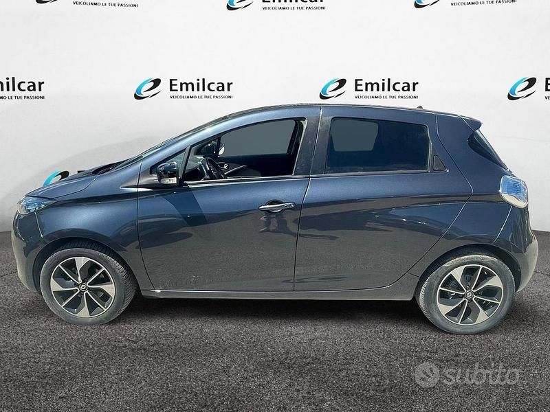 Usata Renault Zoe Intens 80 kW (109 CV) 2019 Grigio cellini Utilitaria