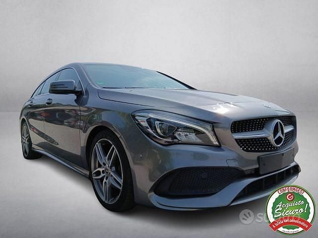 Usata Mercedes CLA180 Shooting Brake Premium 122 CV (89 kW) 2018 Grigio Station wagon