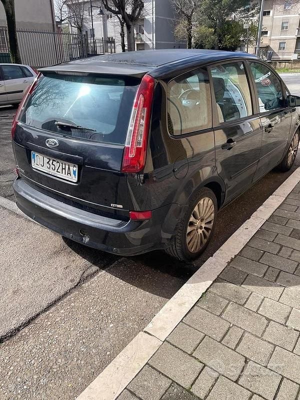 Begagnad Ford C-MAX 116 HK (85 kW) 2007 Minibuss