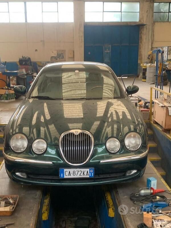 Verde Usata 2002 Jaguar S-Type S Tre volumi | 7000 € (Buon prezzo) - Immagine 1/4