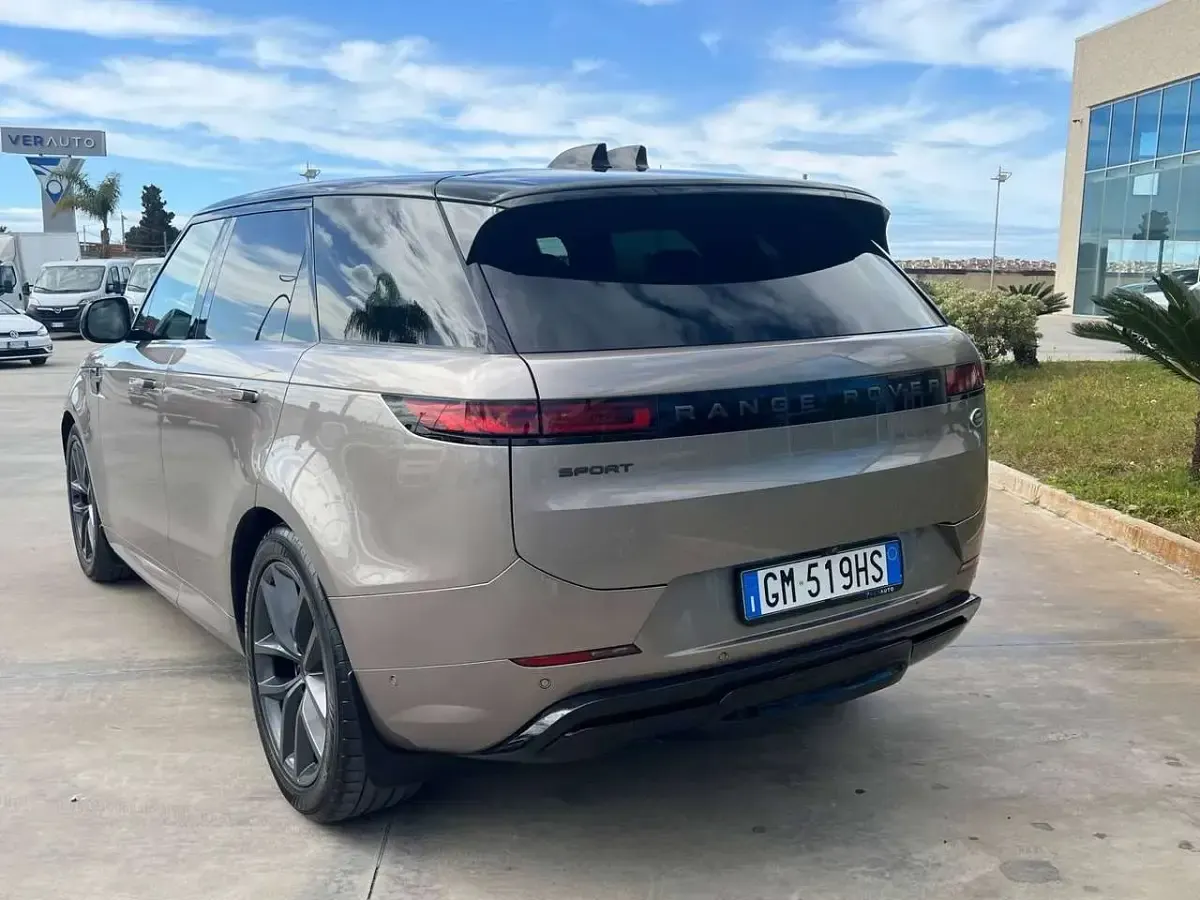 Usata Land Rover Range Rover Sport HSE Dynamic 249 CV (183 kW) 2023 Bronzo SUV