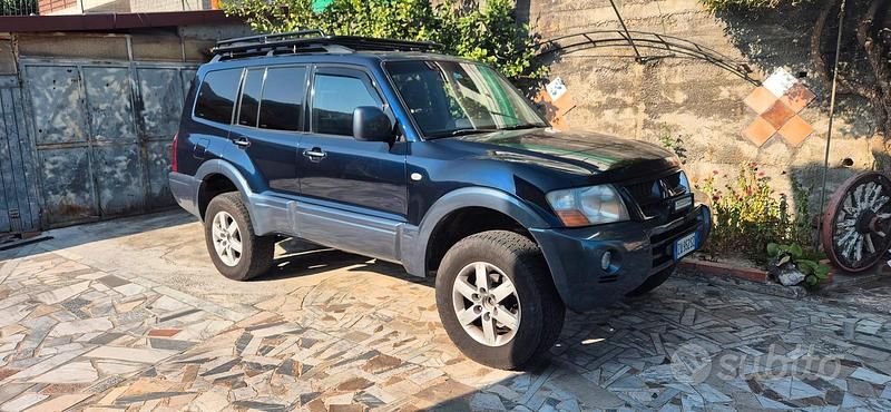 Blu Usata 2005 Mitsubishi Pajero SUV | 13.000 € (Molto cara) - Immagine 1/4