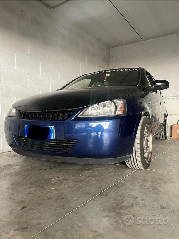 Usata Opel Corsa 101 CV (74 kW) 2003 Utilitaria