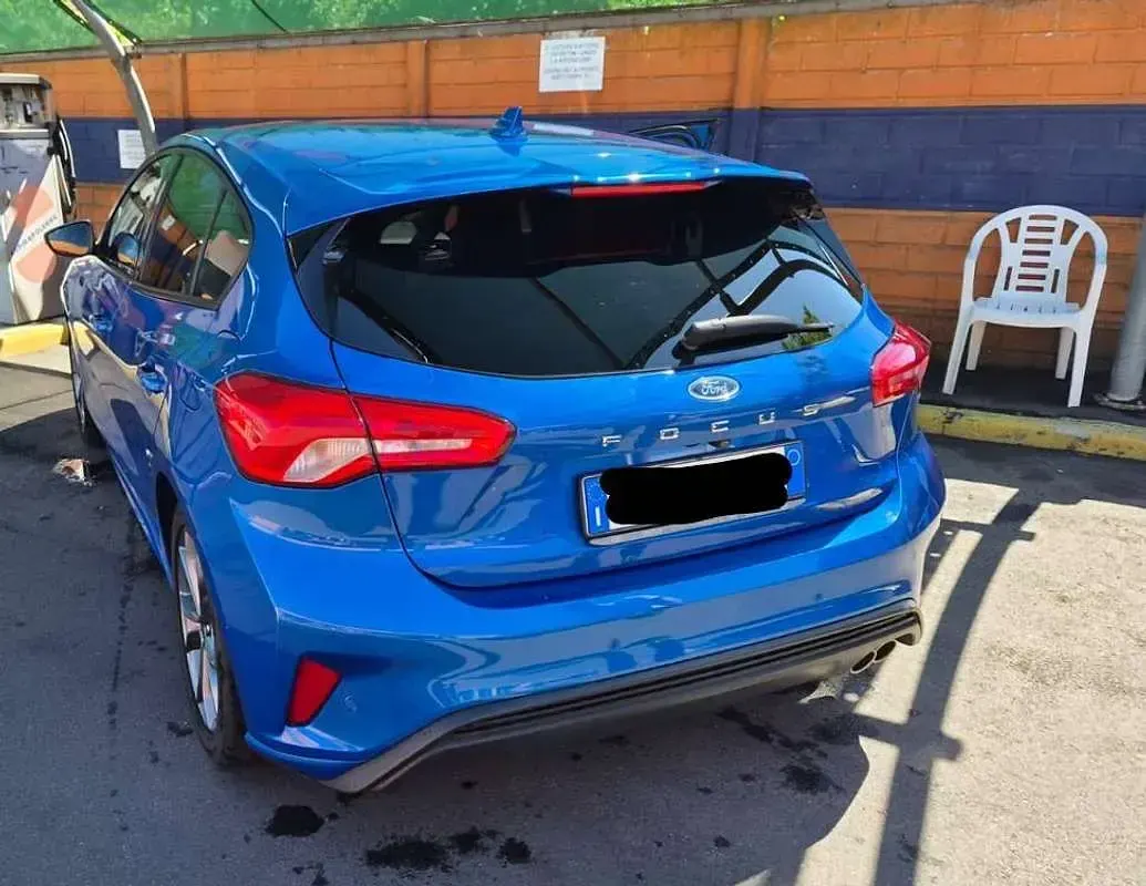 Usata Ford Focus ST-Line 125 CV (91 kW) 2019 Blu Berlina