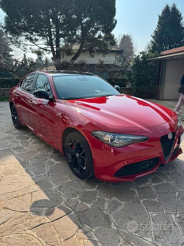 Usata Alfa Romeo Giulia Veloce 315 CV (231 kW) 2022 Rosso Berlina