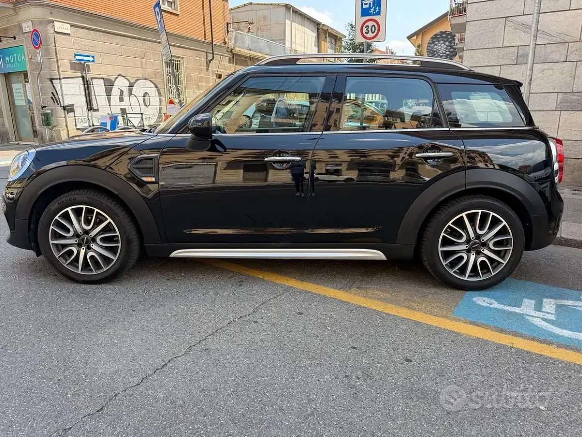 Usata Mini Cooper Countryman 149 CV (109 kW) 2017 Nero SUV