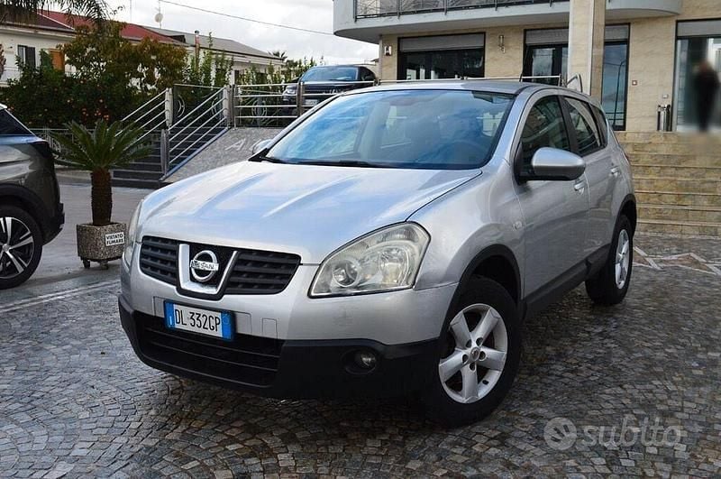 Usata Nissan Qashqai Visia 115 CV (84 kW) 2007 Grigio SUV