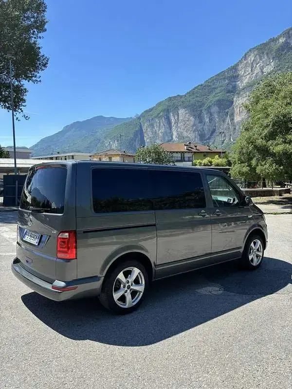Usata VW Multivan Highline 150 CV (110 kW) 2018 Monovolume