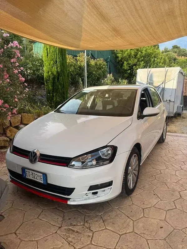 Usata VW Golf VII 105 CV (77 kW) 2014 Berlina