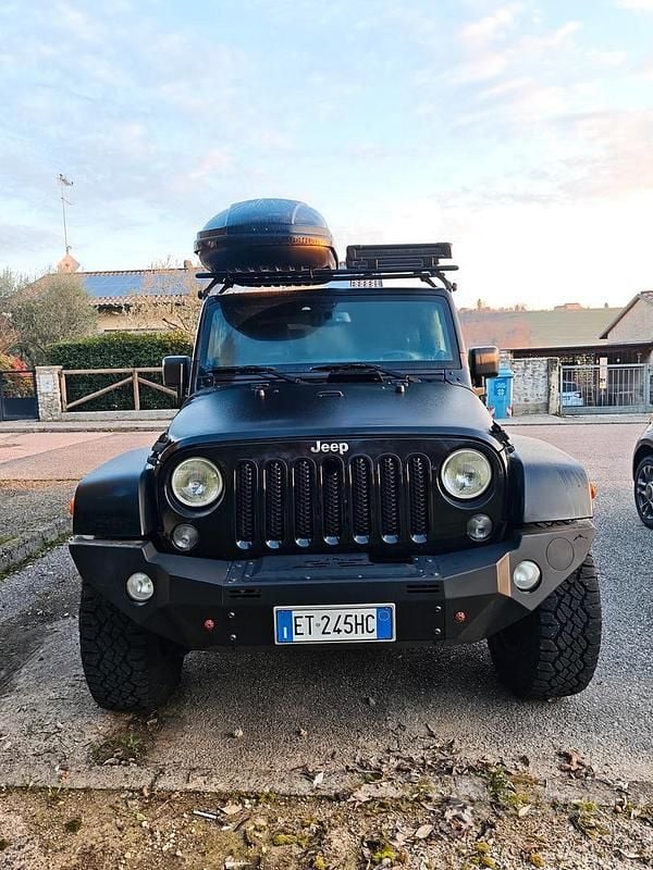 Usata Jeep Wrangler Sahara 200 CV (147 kW) 2013 SUV