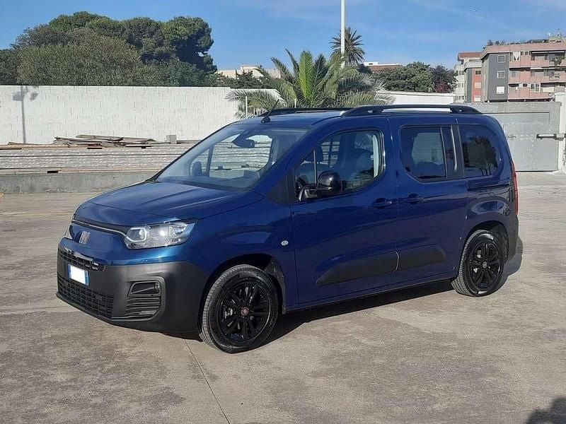 Usata Fiat e-Doblò Launch Edition 56 kW (77 CV) 2023 Blu/azzurro Monovolume