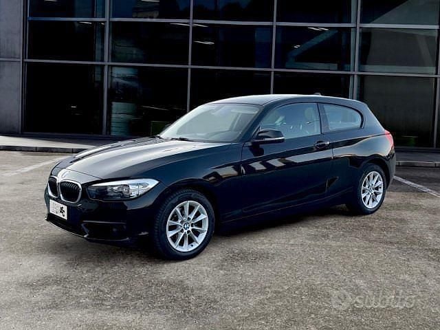 Nero Usata 2017 BMW 116 Sport Line Due volumi | 9950 € (Super prezzo) - Immagine 1/4