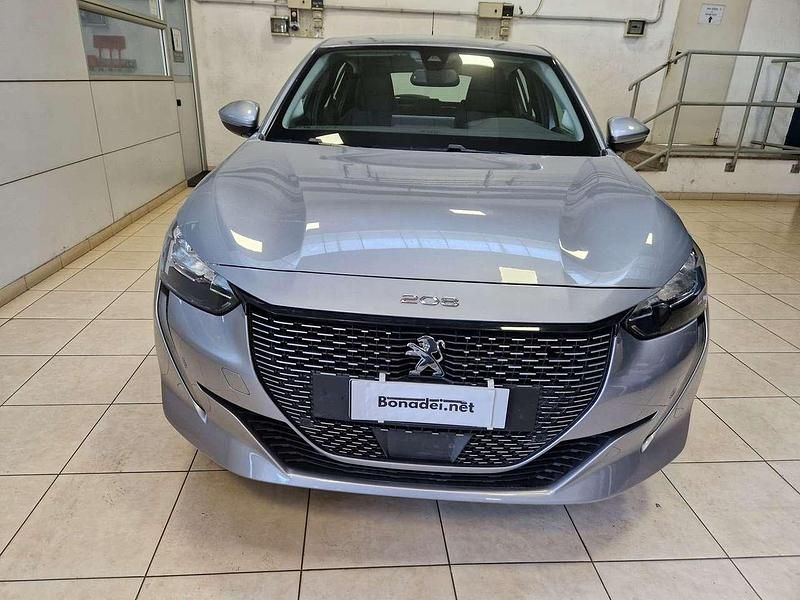 Usata Peugeot e-208 Allure 100 kW (136 CV) 2020 Argento Utilitaria