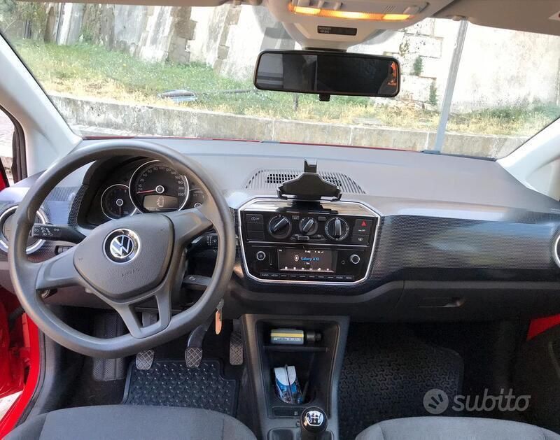Usata VW up! move up! 68 CV (50 kW) 2020 Rosso Utilitaria