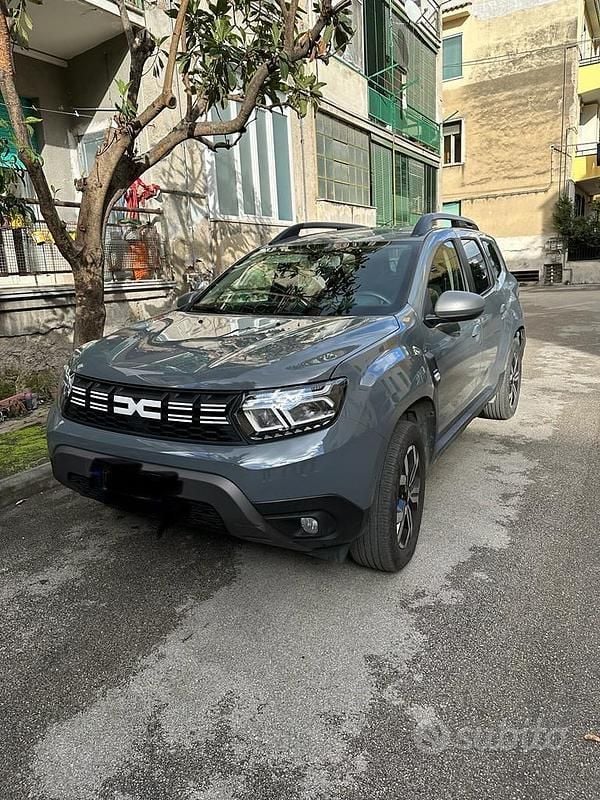 Usata Dacia Duster 91 CV (66 kW) 2023 Grigio SUV