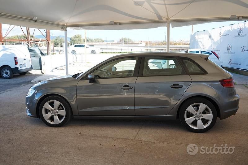 Usata Audi A3 Attraction 110 CV (80 kW) 2015 Grigio scuro Berlina
