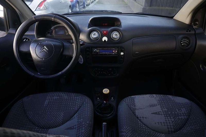 Usata Citroën C2 Exclusive 60 CV (44 kW) 2005 Nero Utilitaria