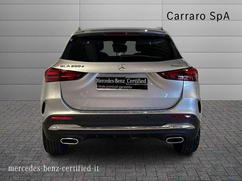 Usata Mercedes GLA200 Advanced Plus 150 CV (110 kW) 2024 Argento metallizzato SUV