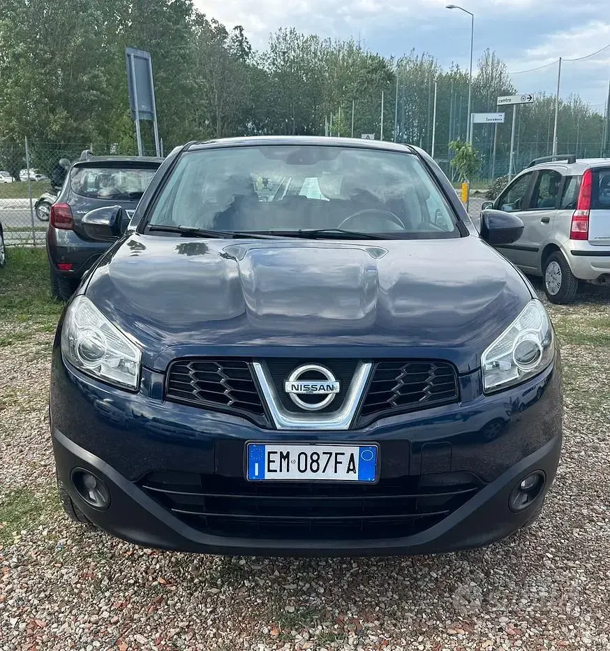 Usata Nissan Qashqai Acenta 116 CV (85 kW) 2012 Bluazzurro SUV
