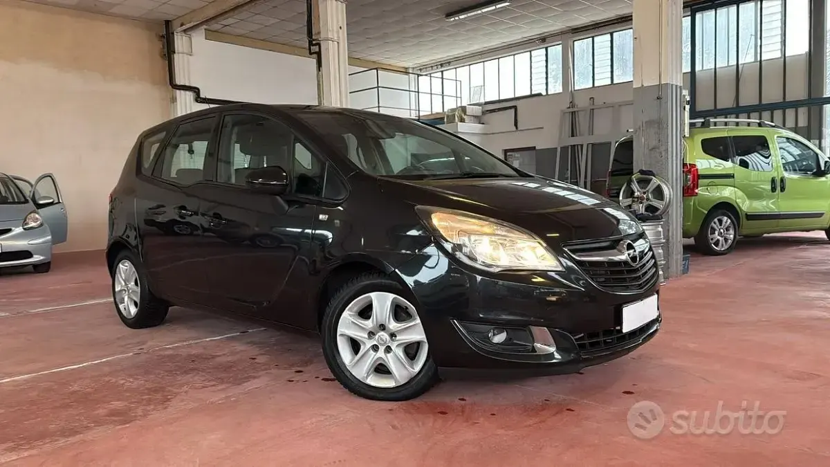 Occasion Opel Meriva Cosmo 120 PK (88 kW) 2016 Zwart MPV