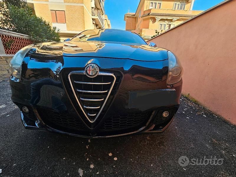 Usata Alfa Romeo Giulietta Distinctive 170 CV (125 kW) 2010 Nero Berlina