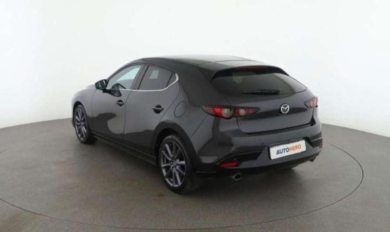 Usata 2019 Mazda 3 Exclusive Tre volumi | 16.000 € (Buon prezzo) - Immagine 1/4