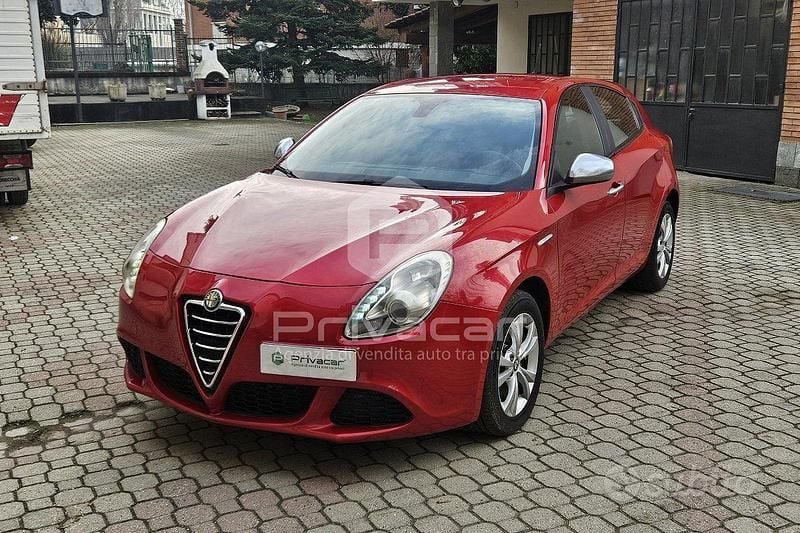 Usata Alfa Romeo Giulietta Progression 170 CV (125 kW) 2011 Rosso Utilitaria