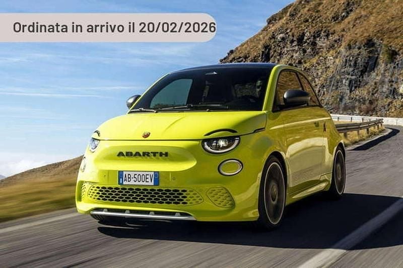 Argento Nuova 2025 Abarth 500e Due volumi | 36.540 € (Ottimo prezzo) - Immagine 1/4