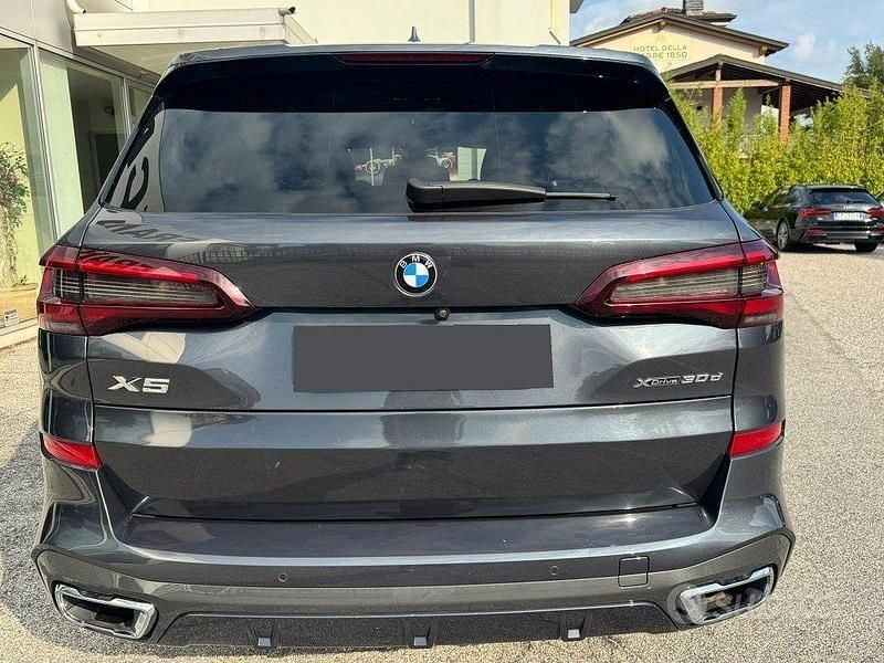 Usata BMW X5 M Sport 286 CV (210 kW) 2021 Grigio scuro SUV