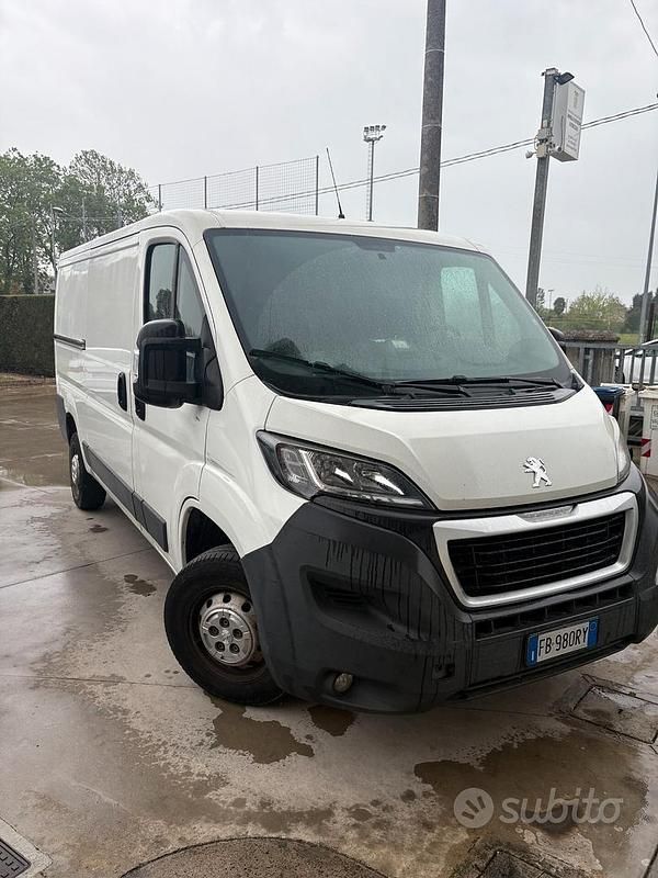 Usata Peugeot Boxer 130 CV (95 kW) 2016 Bianco Furgone