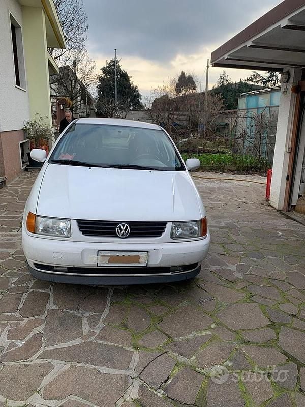 Usata VW Polo 1995 Bianco Berlina