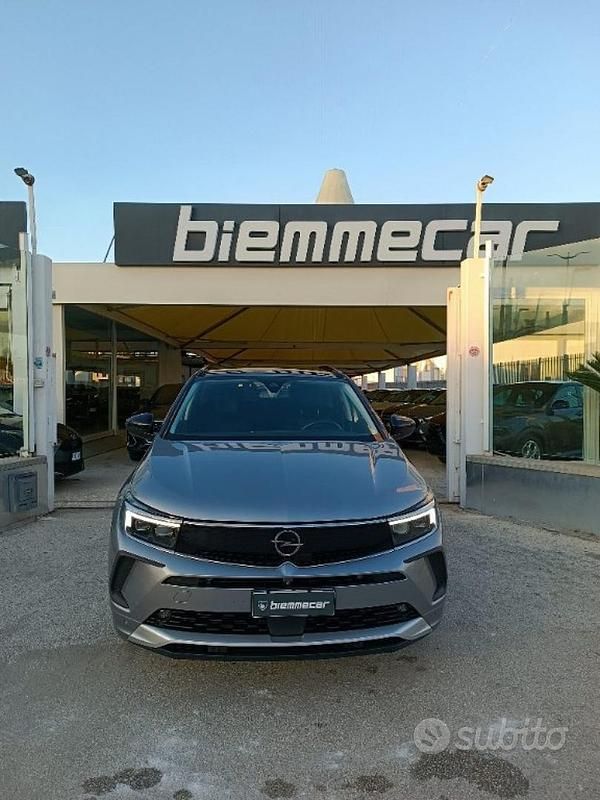 Usata Opel Grandland X Business 131 CV (96 kW) 2022 Antracite SUV