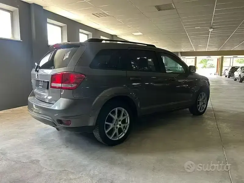 Usata Fiat Freemont 140 CV (102 kW) 2011 Other SUV