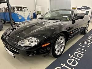 Usata Jaguar XK8 284 CV (208 kW) 1997 Nero Cabrio