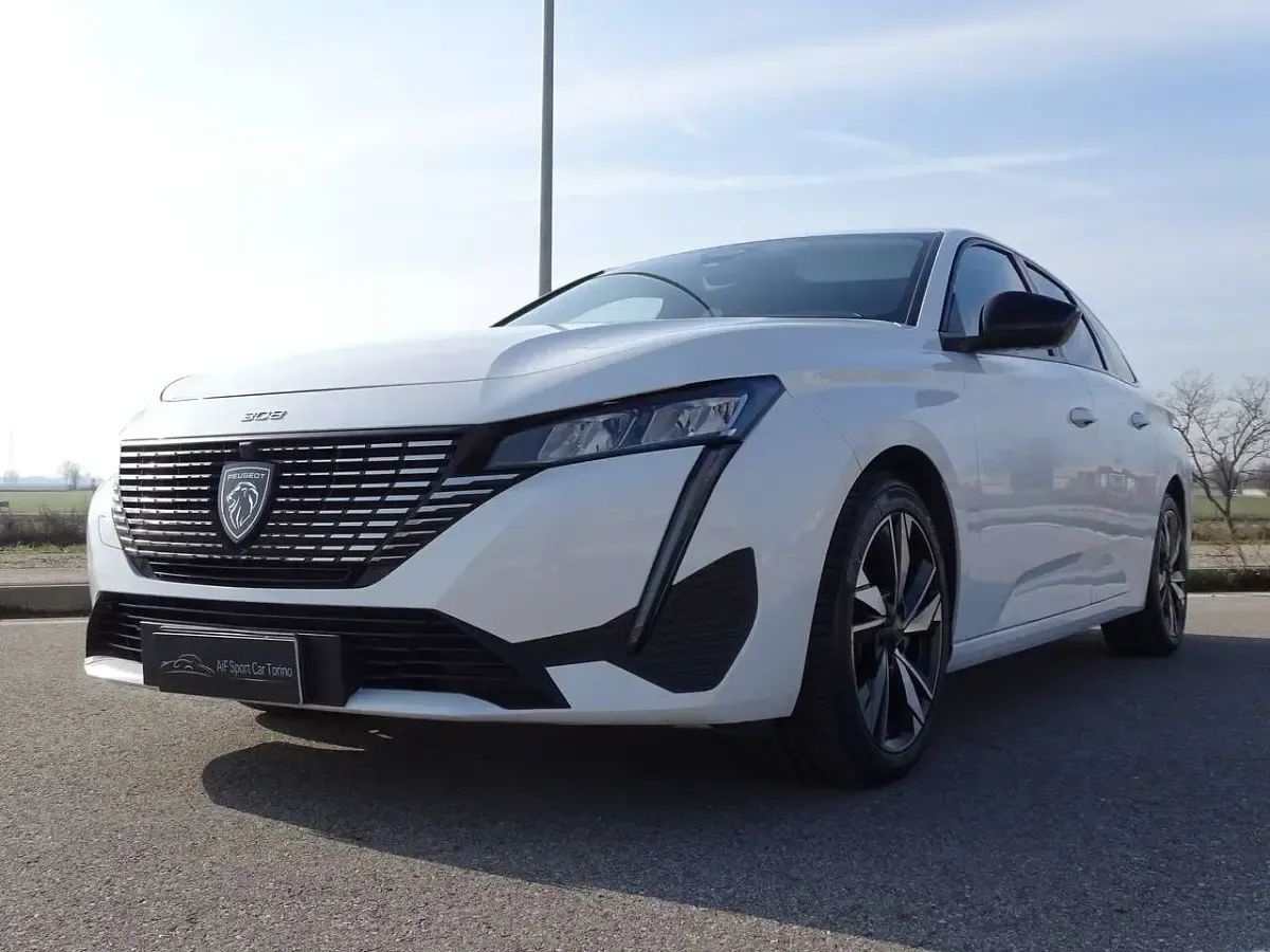 Usata Peugeot 308 Allure 131 CV (96 kW) 2022 Bianco Station wagon